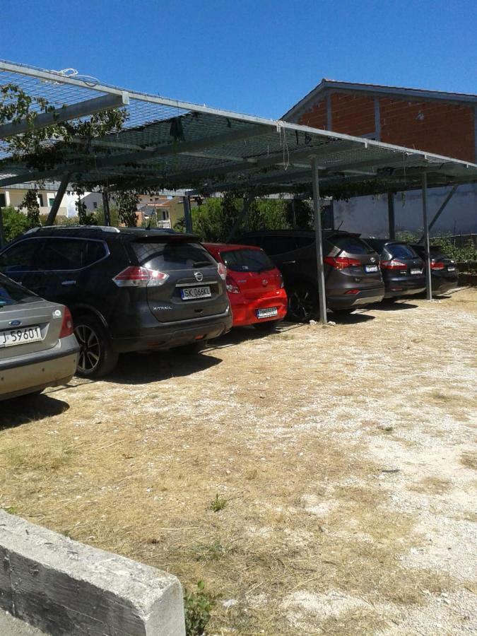Apartmani Saric Rogoznica Zečevo Buitenkant foto